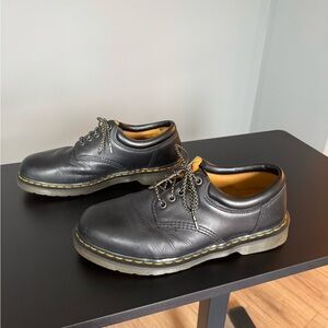 Doc Martens Black 8053 Casual Oxfords Size 9 (they fit like a size 10)